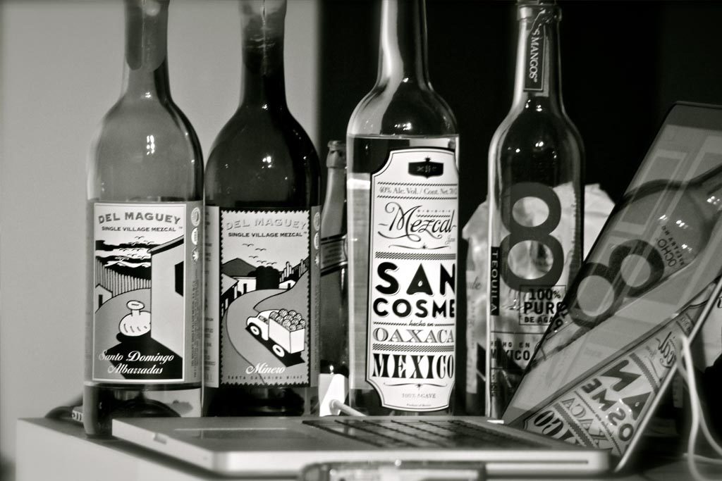Der San Cosme Mezcal - in Premium-Gesellschaft mit 2 Mezcals von Del Maguey und dem Tequila Blanco von Ocho.